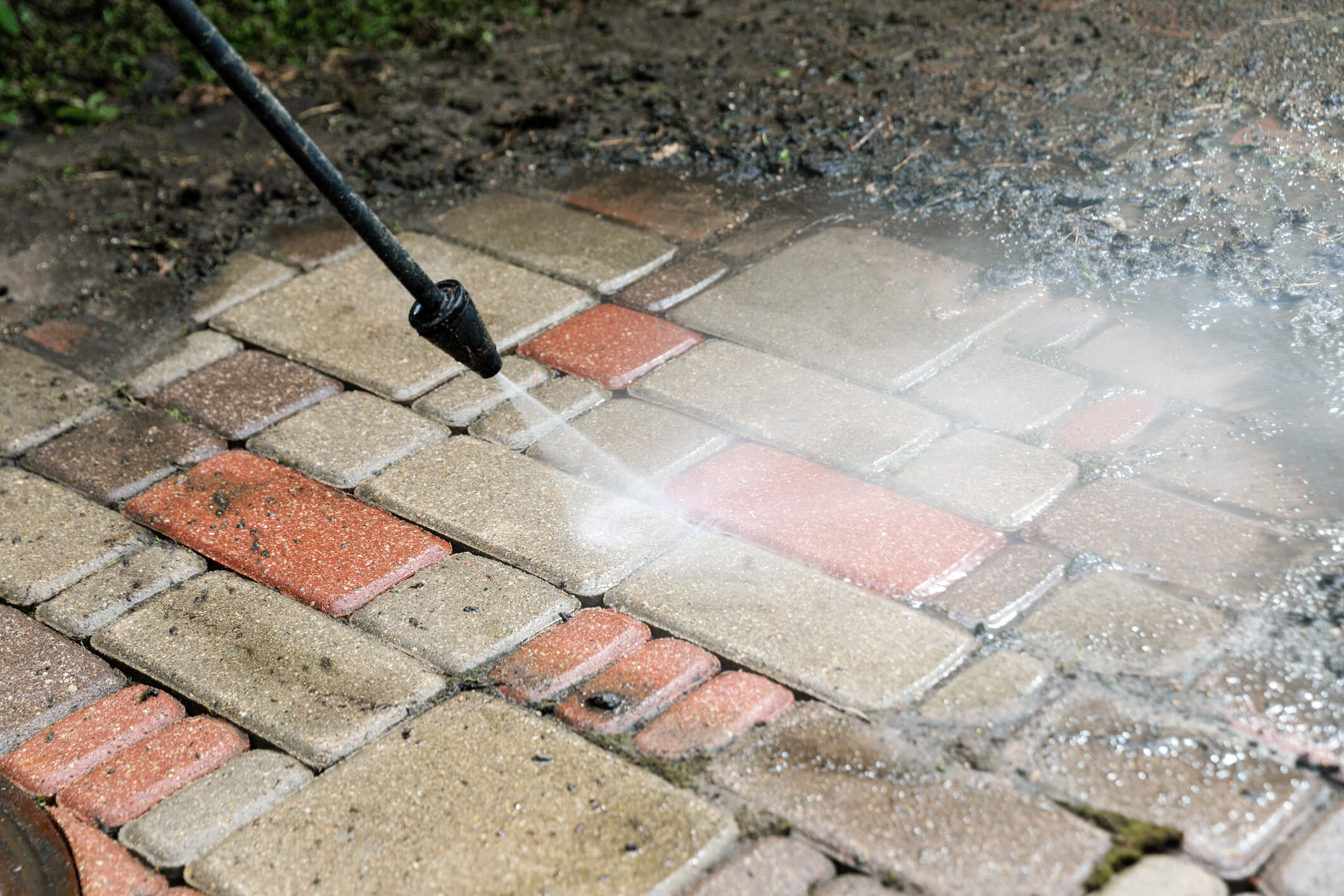 Block paving cleaning with a high pressure washer